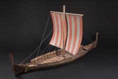 simple sailing rig (back)